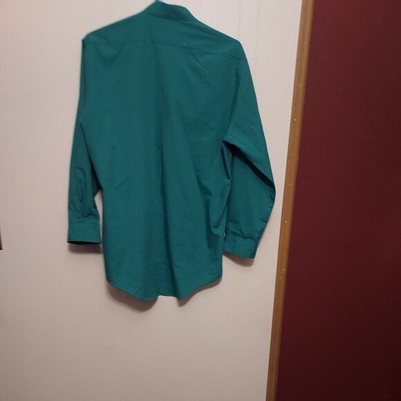 Devin Michaels M 30-31 Made in Guatemala poly/cotton Excellent cond - Picture 3 of 4